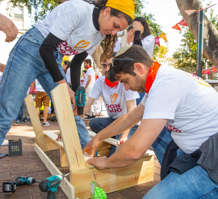 ממשיכים להאיר את הטוב